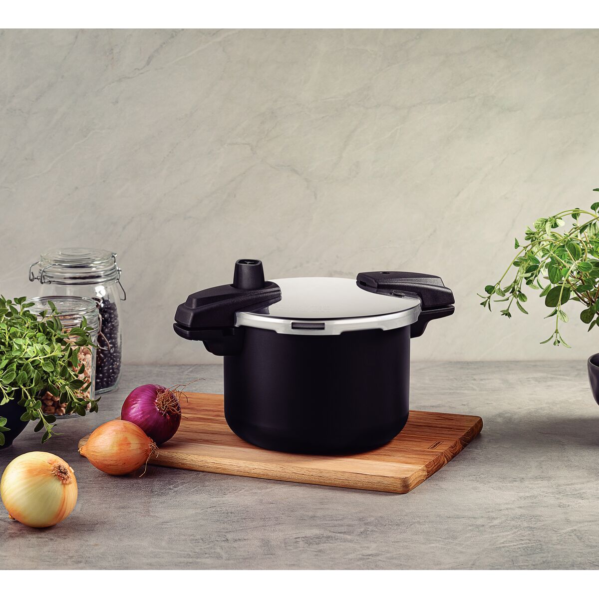 Panela de Pressão Arizona em Alumínio com Revestimento Interno e Externo em Antiaderente Starflon Max Vermelho 20 cm 4,5 L